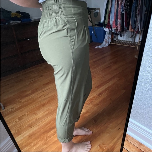 Prana green uptown drawstring pleated cuffed joggers - Picture 5 of 12